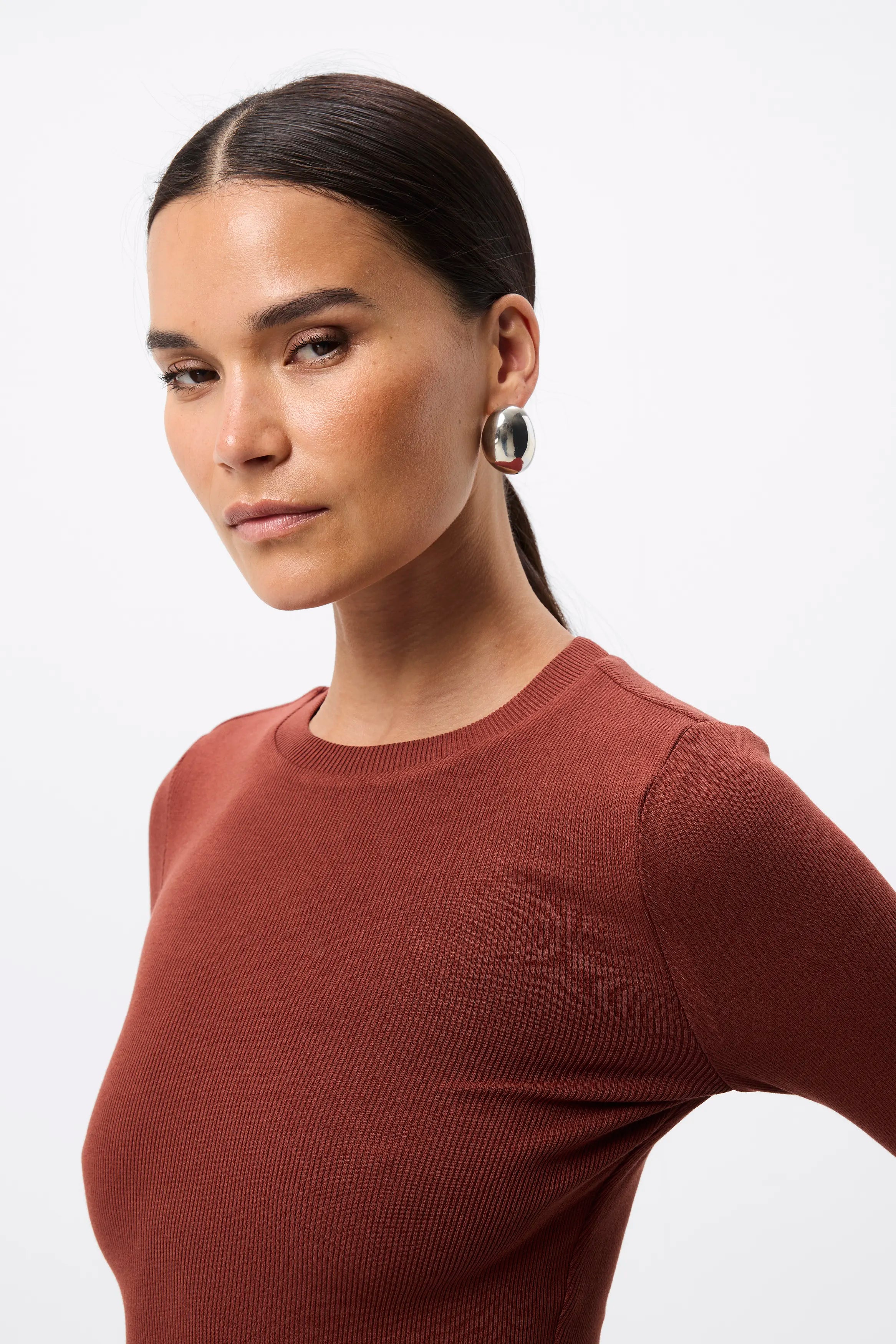 The Brooklyn Top - Mossman | Red Ribbed Jersey Top | Image 4